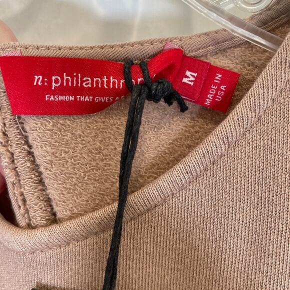 n: philanthropy Barcelona Dress Beige Cut-Outs Mini Cotton Blend NWT M - Picture 3 of 7